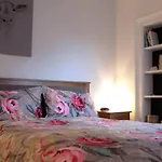 Trendy 2Bd Flat In West Hampstead